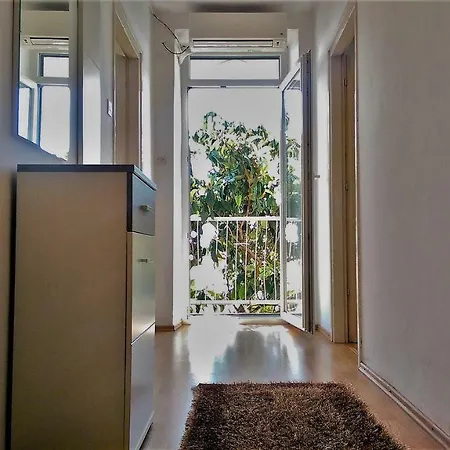 With A Parking Space - 13204 Apartman